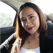 Profesora de Sociales capacitada para enseñar a niños de todas las edades